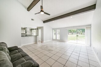 9503 Dalmally St in Spring, TX - Building Photo - Building Photo