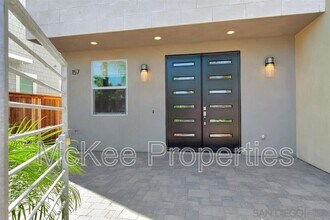 157 Donax Ave in Imperial Beach, CA - Building Photo - Building Photo
