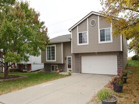 7658 Howell St in Omaha, NE - Building Photo