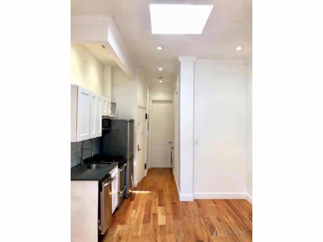 319 E 78th St-Unit -4B in New York, NY - Building Photo