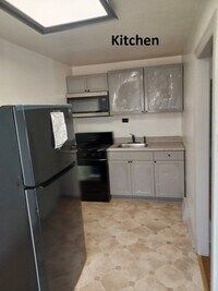 2424 S Frazier St photo'