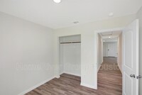 9907 Lanewell St photo'