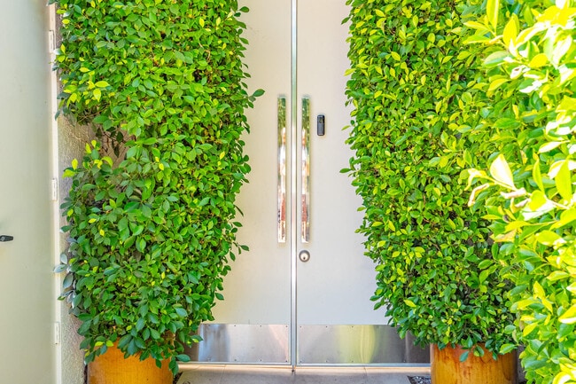 52 Princeton Dr in Rancho Mirage, CA - Building Photo - Building Photo