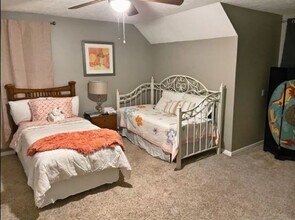 2800 Country Club Dr in Orange, TX - Foto de edificio - Building Photo