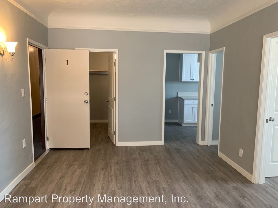 1842 Workman St in Los Angeles, CA - Building Photo