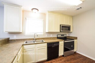 107 Cook St in Waxahachie, TX - Building Photo - Building Photo