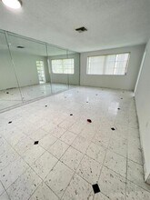 20200 NE 29th Ct in Miami, FL - Building Photo - Building Photo