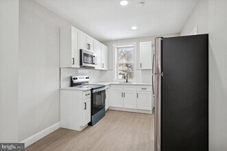 2165 Conlyn St in Philadelphia, PA - Building Photo - Building Photo