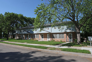 34 Williams Ave Apartments