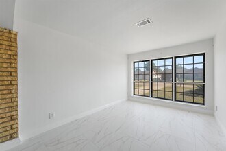 9711 Bertwood St in Houston, TX - Building Photo - Building Photo