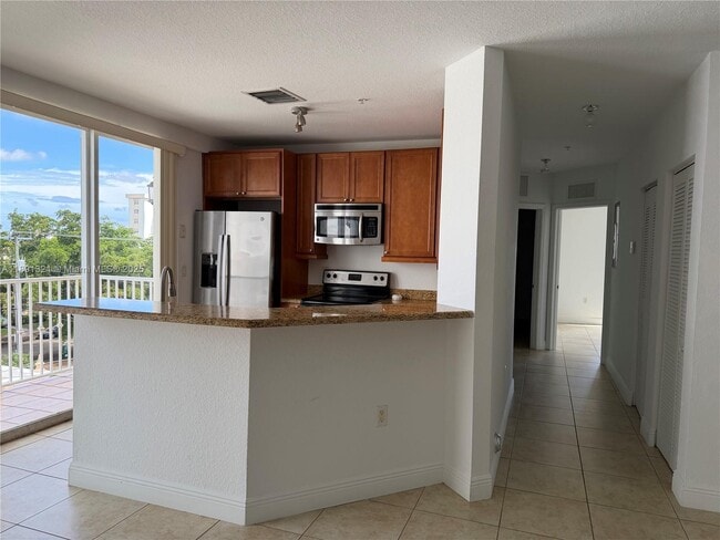 107 Mendoza Ave in Coral Gables, FL - Building Photo - Building Photo