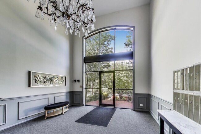 1250 Park Ave W in Highland Park, IL - Building Photo - Building Photo