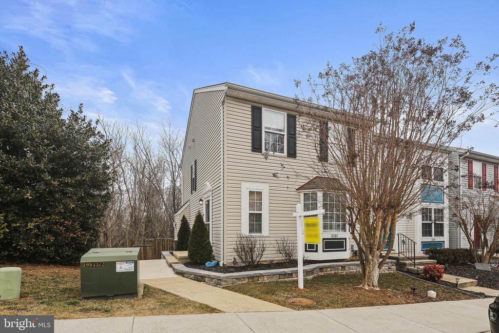 5707 Joseph Ct in New Market, MD - Building Photo