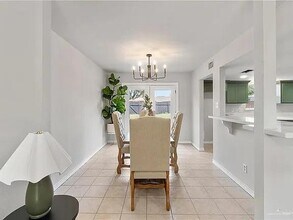 20 S 26th St in McAllen, TX - Building Photo - Building Photo