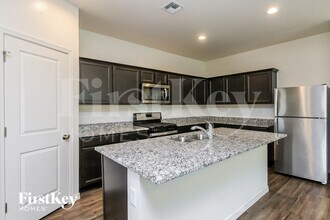 370 W Powell Dr in Queen Creek, AZ - Building Photo - Building Photo