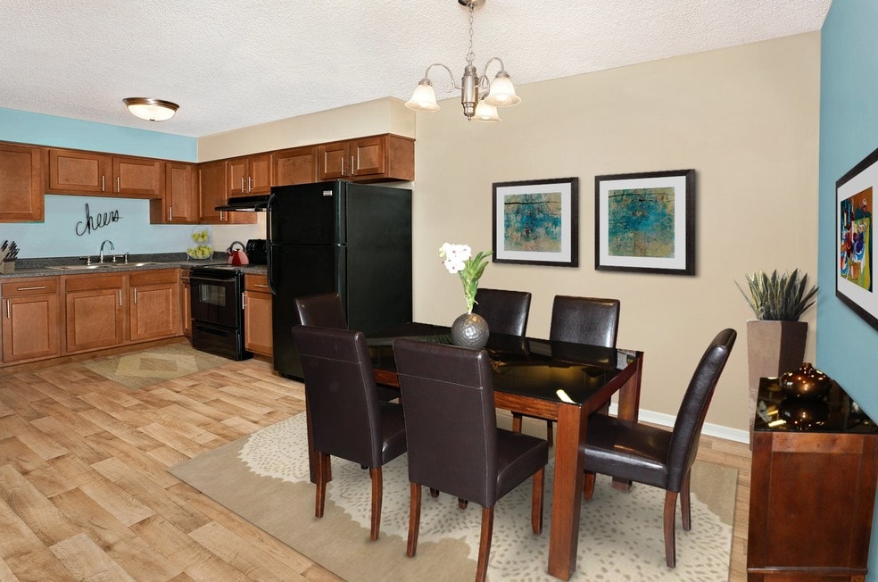 New Castle Apartments Colonial Heights, VA Apartments For Rent