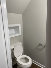 37 W 13th St, Unit B in Cookeville, TN - Building Photo - Building Photo