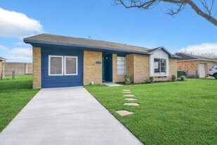 5734 Arthington Ave in Houston, TX - Building Photo