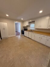 113 Christopher St in Duncan, SC - Building Photo - Building Photo