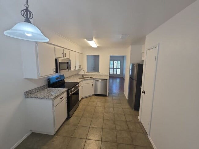 property at 1104 Columbia Ave