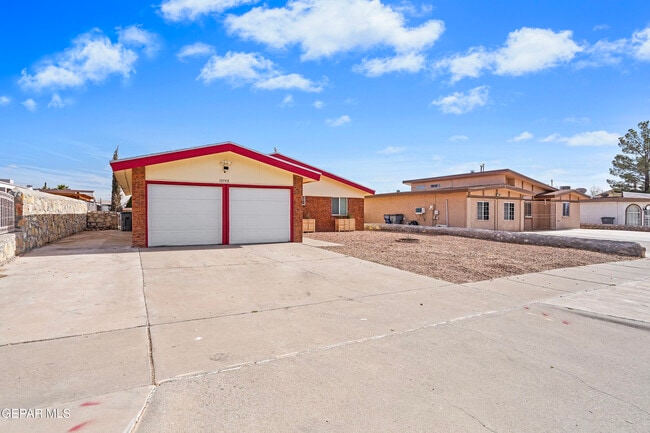 10748 Georgetown St in El Paso, TX - Building Photo - Building Photo