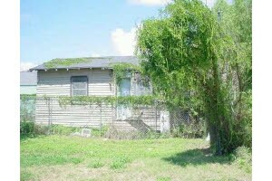 2320 Delachaise St in New Orleans, LA - Building Photo