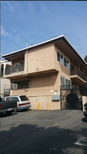 3141-3143 Wabash Ave