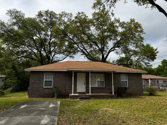 1298 Wingfoot Way in Pensacola, FL - Building Photo
