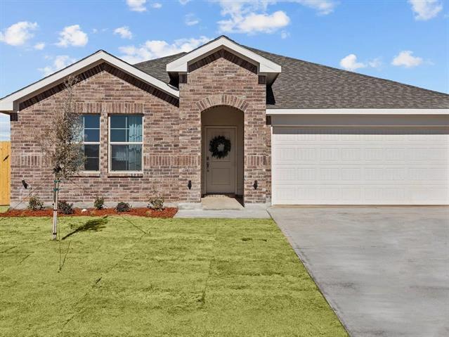 16305 Milwaukee St in Justin, TX - Building Photo