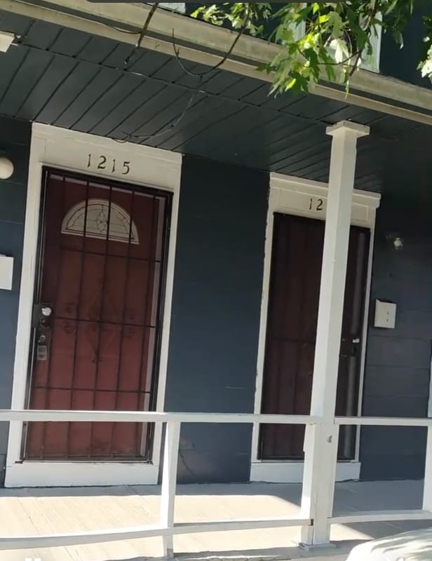 property at 1215 Greenwood Ave