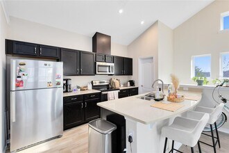 8638 Omura Aly in Orlando, FL - Building Photo - Building Photo