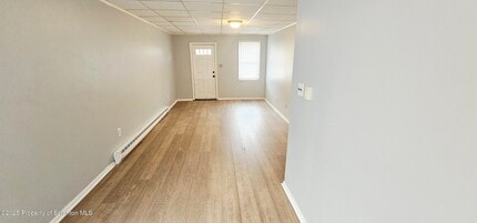 212 Pine St in Old Forge, PA - Building Photo - Building Photo
