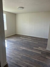 111 2nd Ave N in Hot Springs, MT - Building Photo - Building Photo