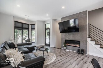 1561 College Ave in Indianapolis, IN - Building Photo - Building Photo