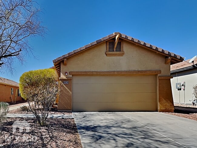 property at 40124 N Thunder Hills Ct