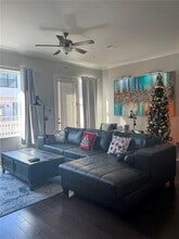 670 Hudson Wy in Roswell, GA - Building Photo - Building Photo