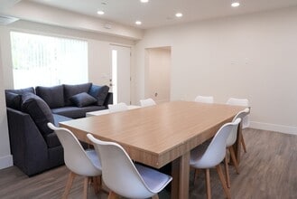 1208 W 25th St in Los Angeles, CA - Building Photo - Building Photo