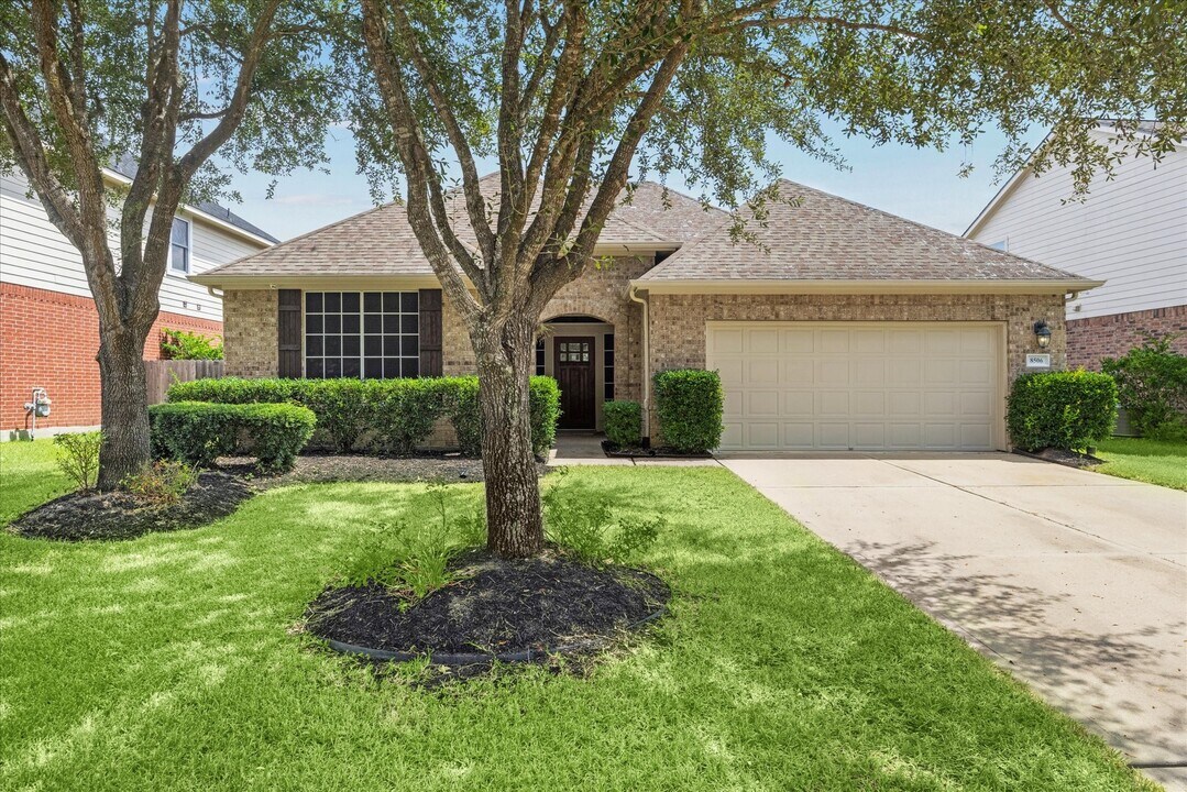 8506 Sweetstone Field Ct in Cypress, TX - Building Photo