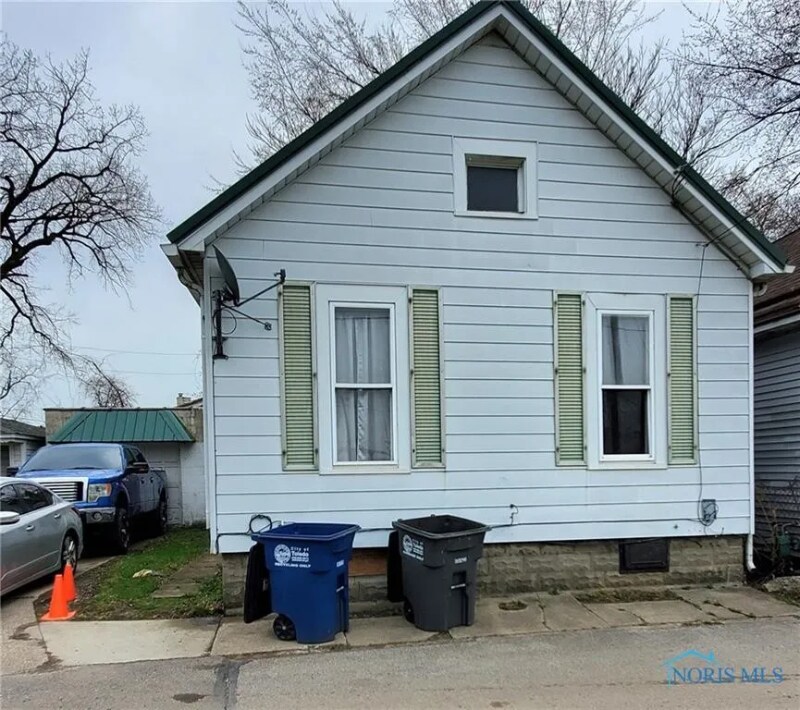 21 Magyar St in Toledo, OH - Building Photo