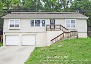418 E Pacific Ave in Independence, MO - Building Photo