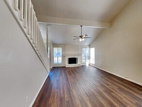 7231 Pebblemill Ln in Houston, TX - Building Photo - Building Photo