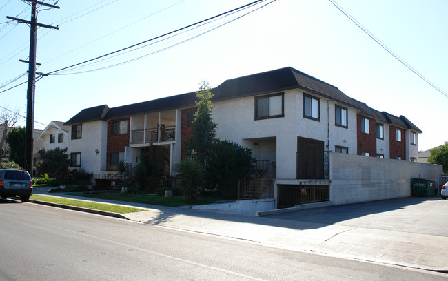 408-410 E Maple St in Glendale, CA - Building Photo - Building Photo