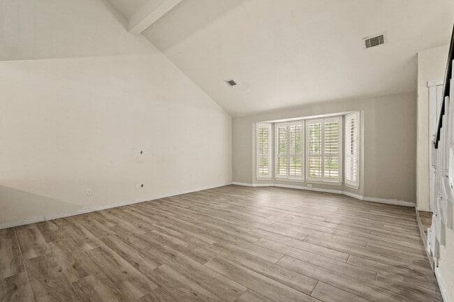 property at 1714 Blindlake Dr