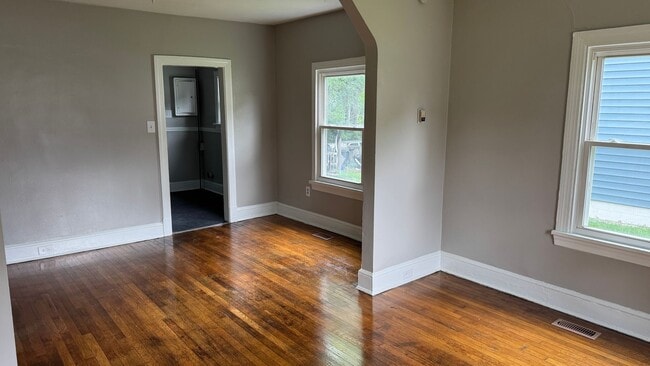 126 N Juniper Ave in Highland Springs, VA - Building Photo - Building Photo