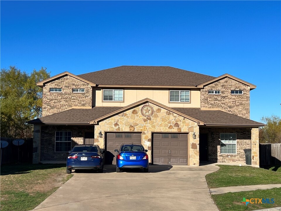 1105 Grace Point Dr in Killeen, TX - Foto de edificio