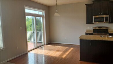 2310 Flint Dr in Washington, PA - Building Photo - Building Photo