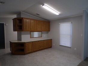 146 Grandview in Kingsland, TX - Building Photo - Building Photo