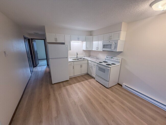 112 SW 21st St in Grand Rapids, MN - Building Photo - Building Photo