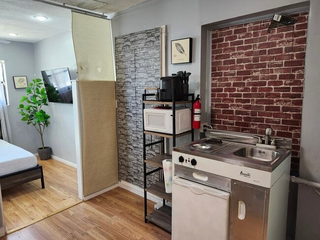 property at 310 SW 9th Ave