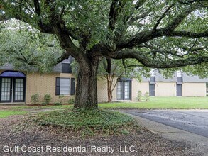 5101 Orchard Rd in Pascagoula, MS - Building Photo - Building Photo